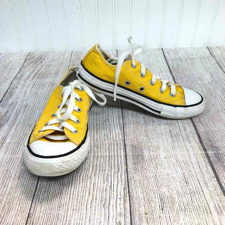 Converse Yellow Size 1 Girls Casual Shoes