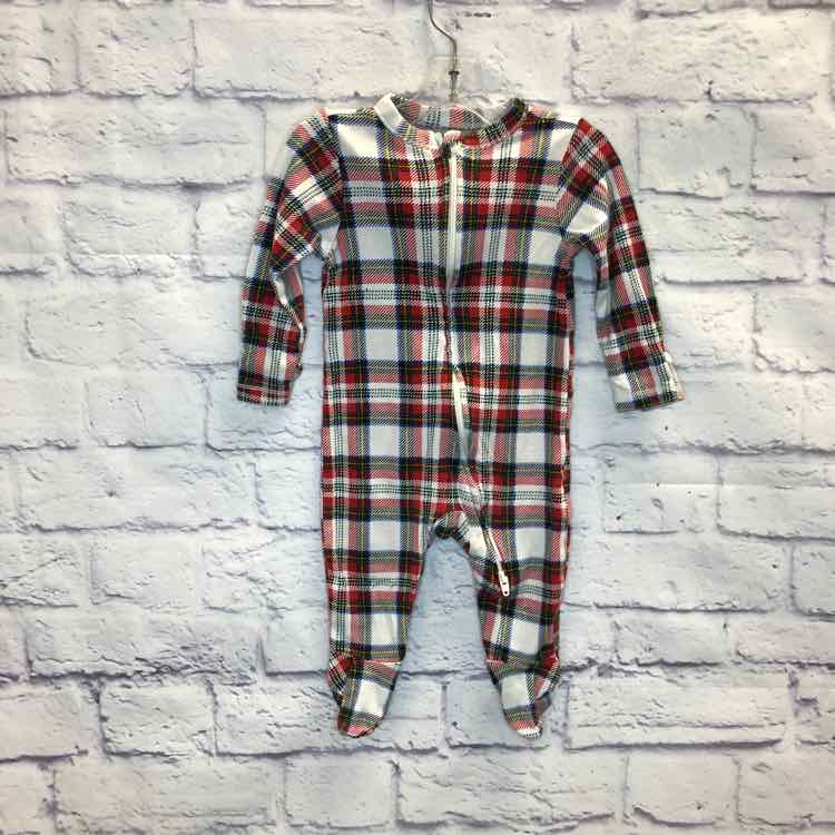 Old Navy Red & Green Size 3-6 Months Boys Sleeper