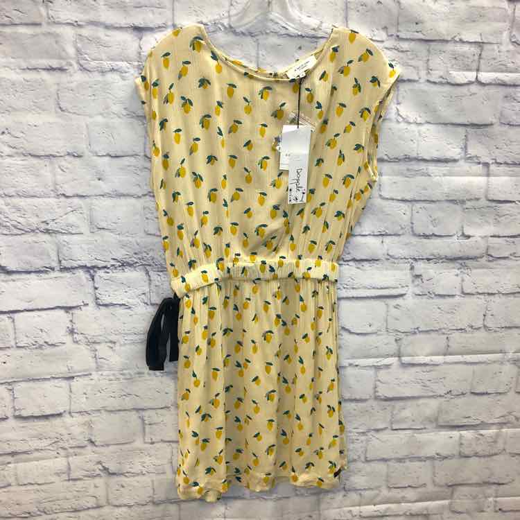 A Monday in Copenhagen Yellow Size 12 Girls Dress