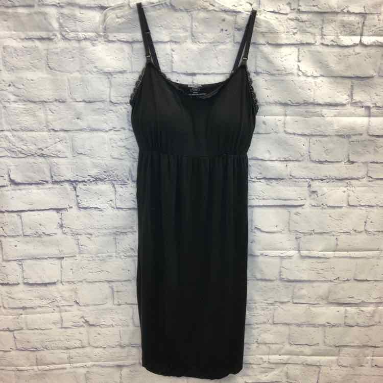 Motherhood Black Size S Nursing Gown