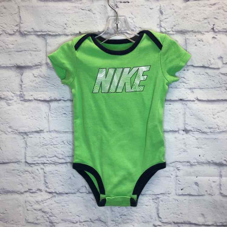 Nike Green Size 3-6 Months Boys Bodysuit