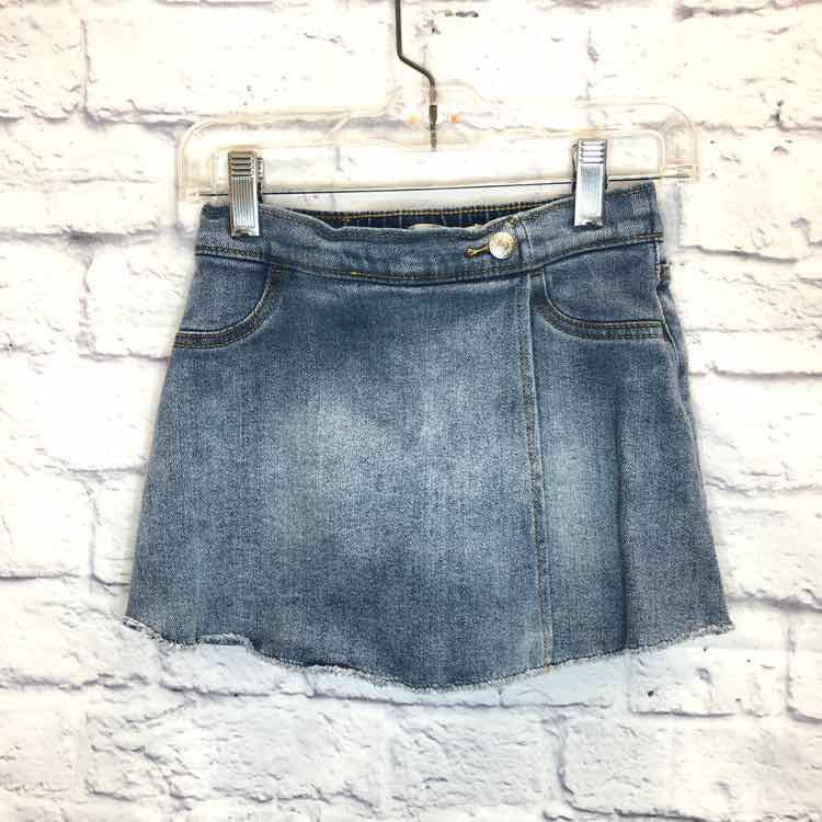 Levis Denim Size 5 Girls Skort