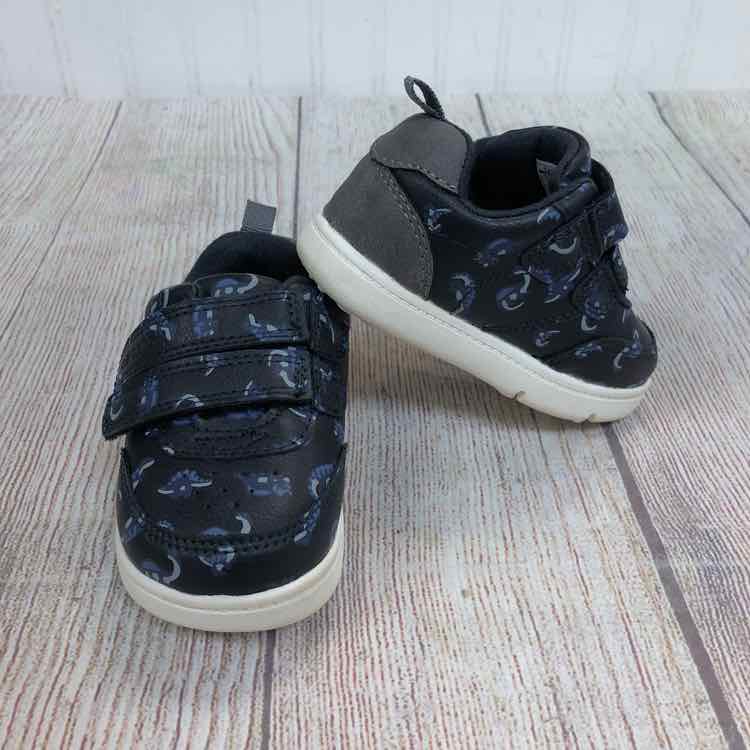 Carters Navy Size 4 Boys Casual Shoes