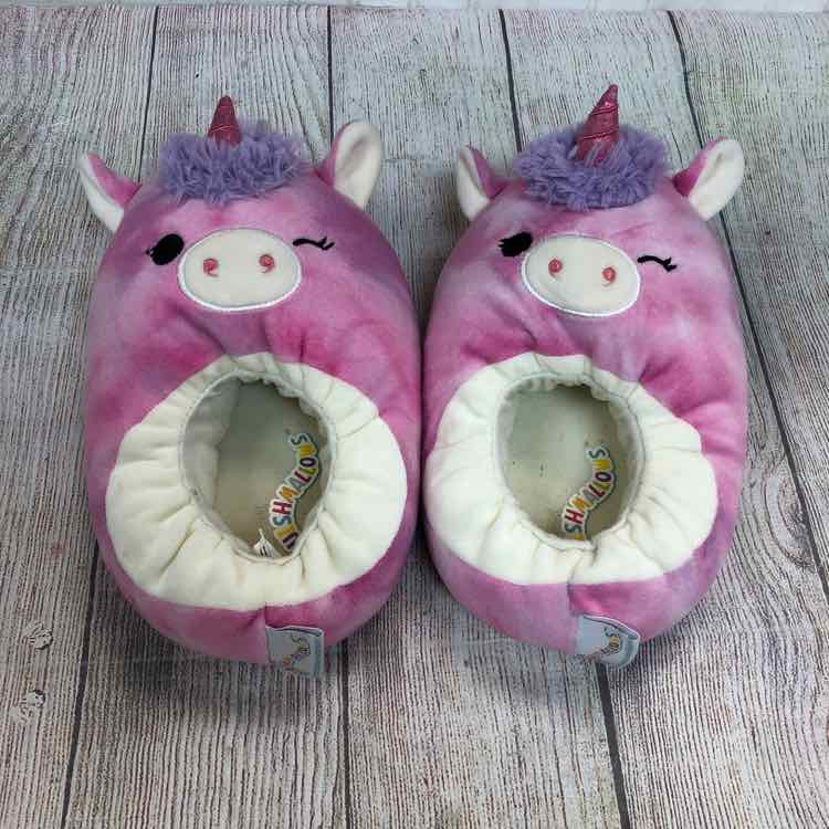 Squishmallows Pink Size 4 Girls Slippers