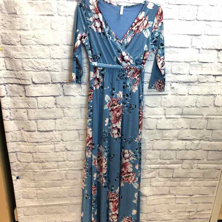 Pink Blush Floral Size M Maternity Dress