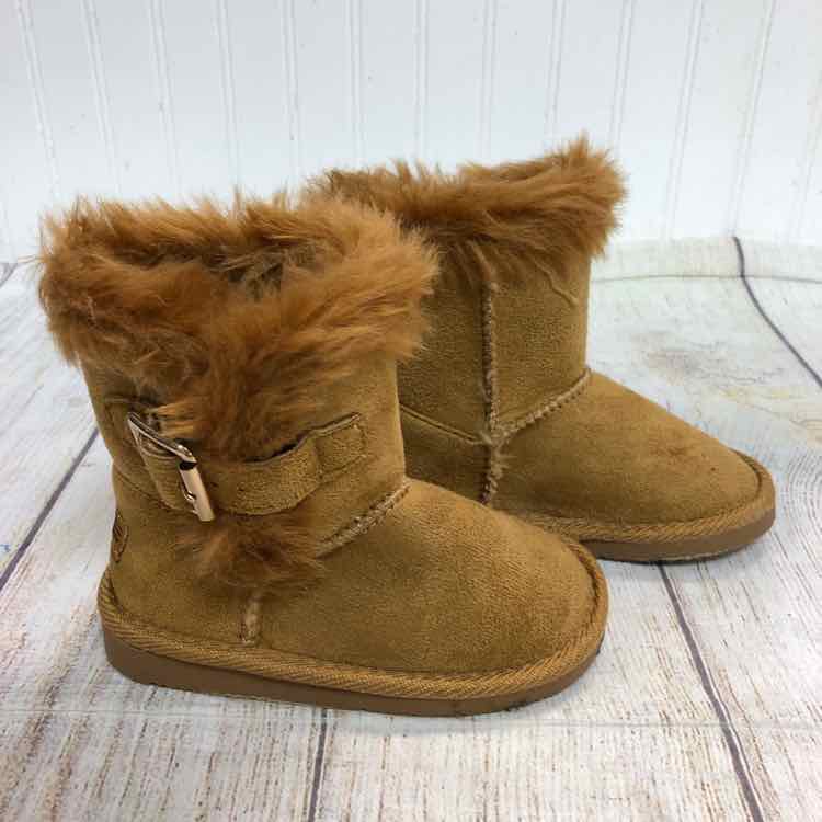 Brown Size 6 Girls Boots
