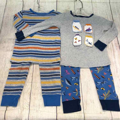 Boy's Clothing & Accessories