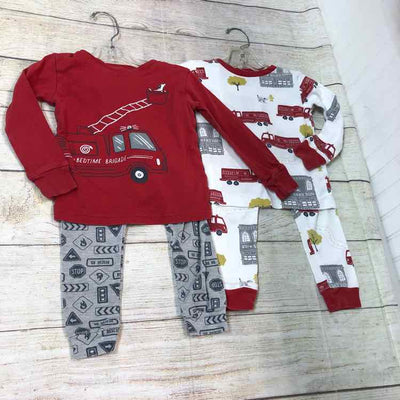 Boy's Clothing & Accessories