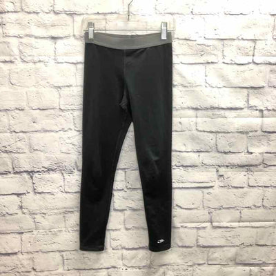 Girl's Clothing & Accessories
