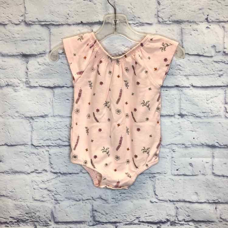 Vitamins Baby Pink Size 9 Months Girls Bodysuit
