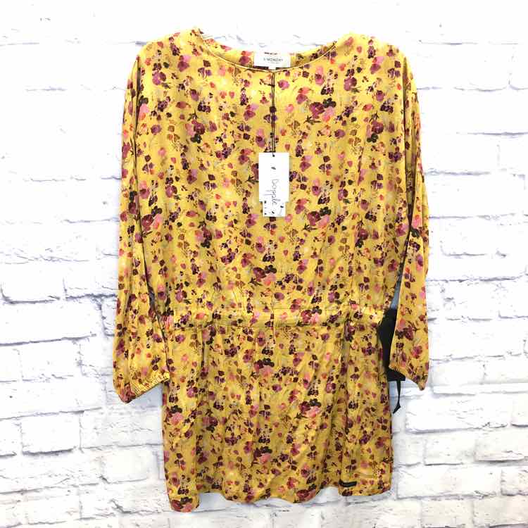 A Monday in Copenhagen Floral Size 12 Girls Dress