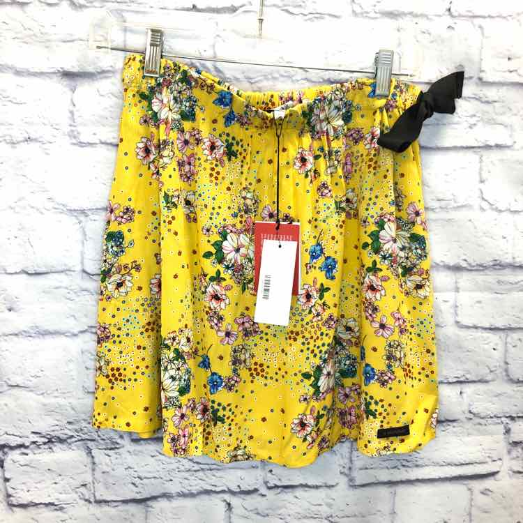 A Monday in Copenhagen Yellow Size 14 Girls Skirt