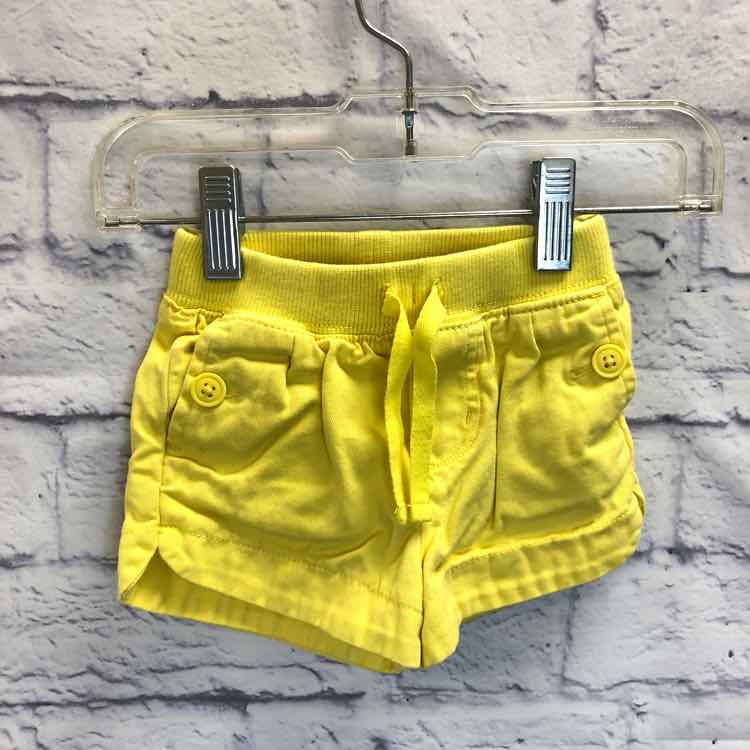 Carters Yellow Size 6 Months Girls Shorts