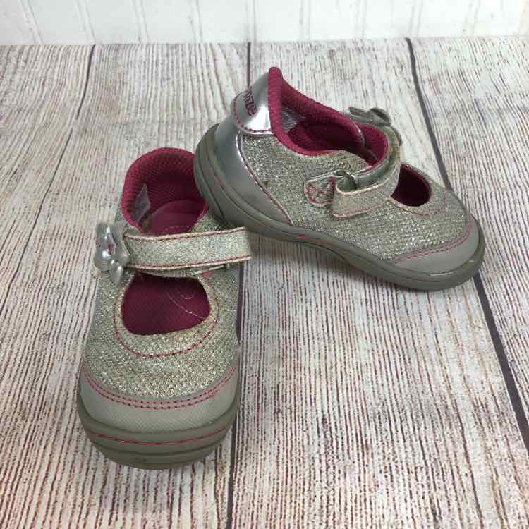 Surprize Silver Size 5 Girls Casual Shoes